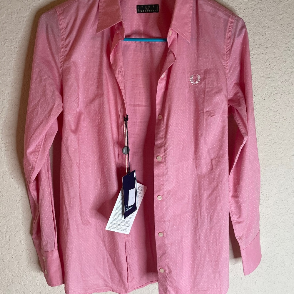 Fred Perry woman’s pink shirt , size S